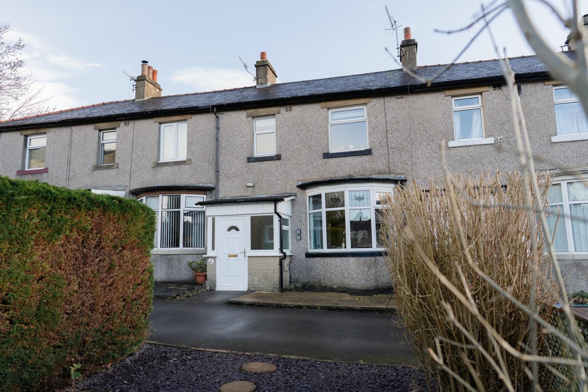 Bowling Terrace By Above Rubies - Stylish, 3 Bedroom, Pet Friendly House In Skipton Eksteriør billede