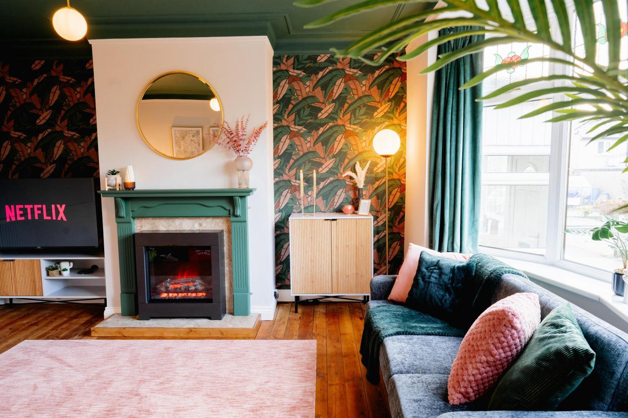 Bowling Terrace By Above Rubies - Stylish, 3 Bedroom, Pet Friendly House In Skipton Eksteriør billede