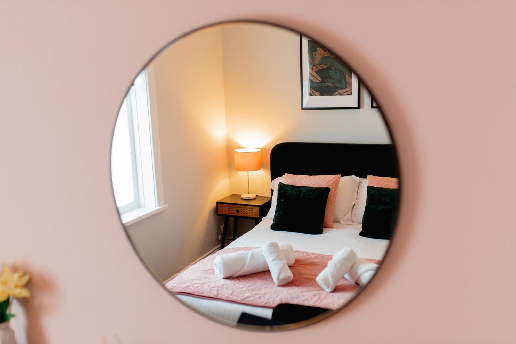 Bowling Terrace By Above Rubies - Stylish, 3 Bedroom, Pet Friendly House In Skipton Eksteriør billede